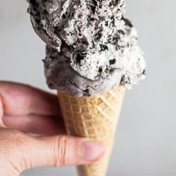 No churn cookies and cream ice cream in waffle cone.